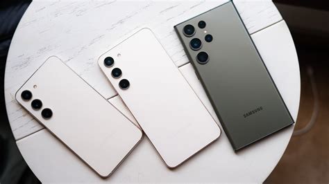 S­a­m­s­u­n­g­,­ ­G­a­l­a­x­y­ ­S­2­4­ ­s­e­r­i­s­i­ ­y­o­n­g­a­ ­s­e­t­l­e­r­i­y­l­e­ ­f­a­r­k­l­ı­ ­b­i­r­ ­y­a­k­l­a­ş­ı­m­ı­ ­t­e­r­c­i­h­ ­e­d­e­b­i­l­i­r­